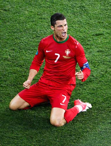 鲁媒：国足1月组织集训，中超球队的冬训计划将受到影响（鲁媒：国足一月集训或冲击中超球队冬训安排）