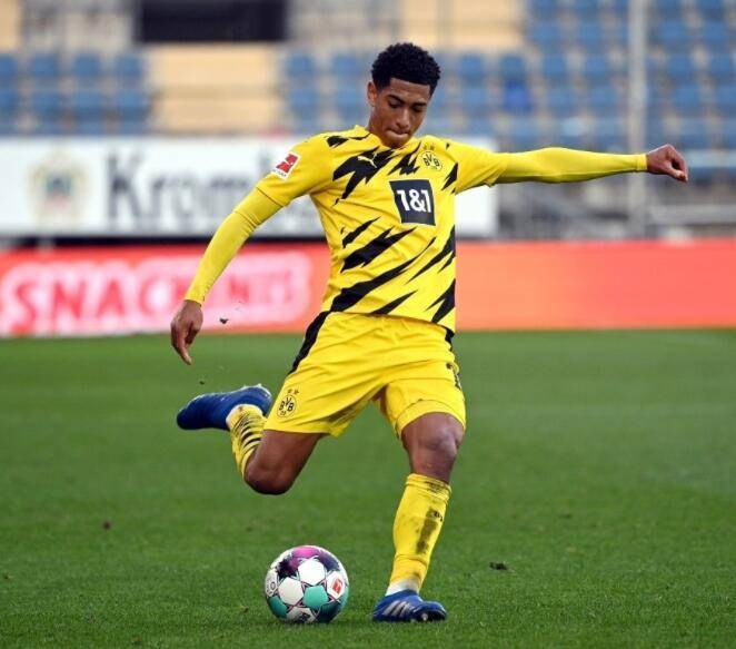 中超：北京国安客场2-1击败梅州客家（中超：北京国安客场2-1力克梅州客家）