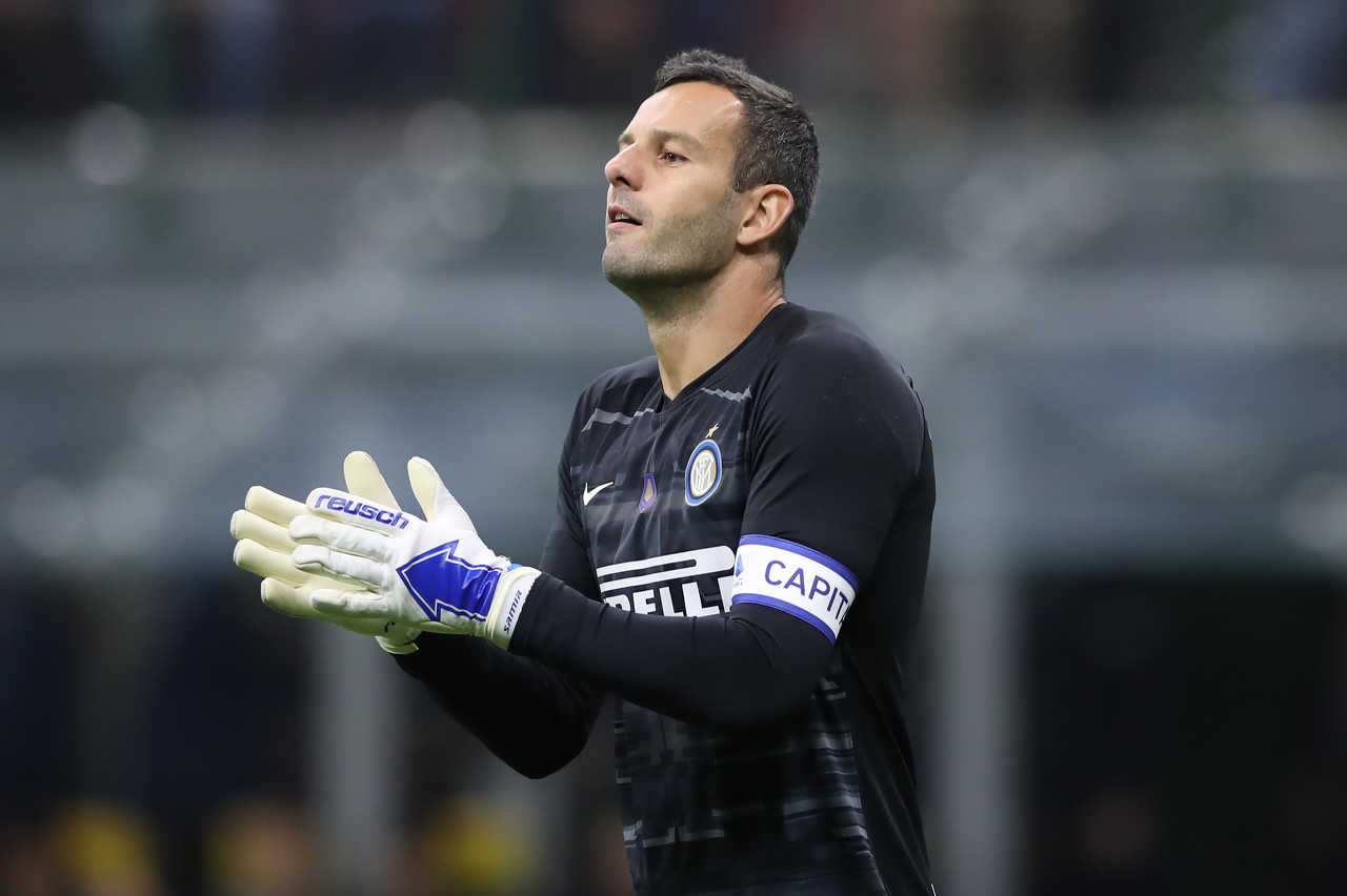 近3场贡献2球2助，米兰租将英超火力全开，买断价2600万引关注（近3战2球2助！米兰租将英超爆发，2600万买断条款引热议）