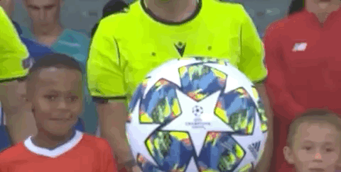 发布会变感谢会，李霄鹏赛后向各方致谢