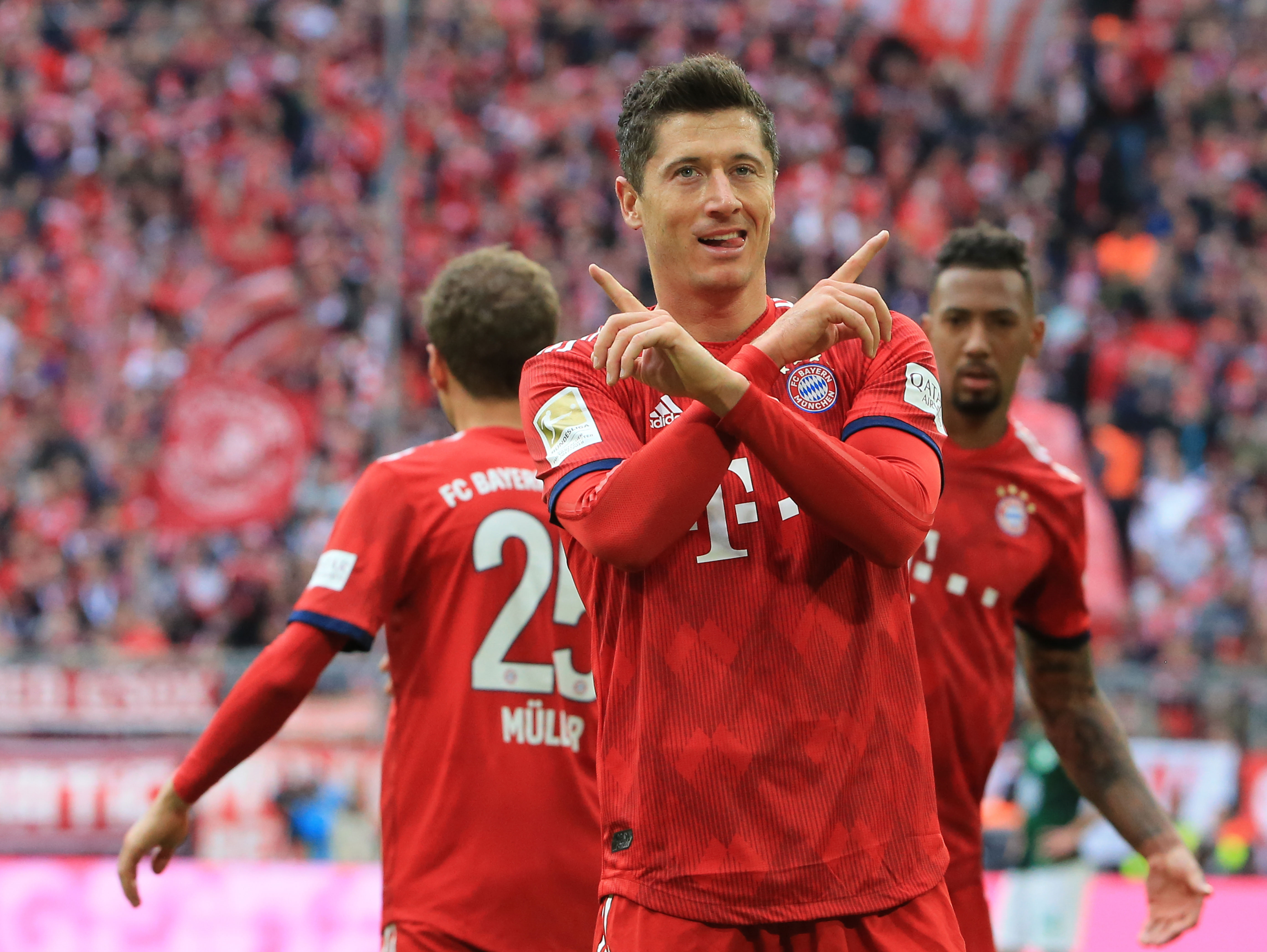 中超赛程更新：关注榜首之争,