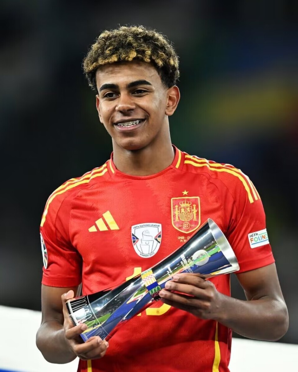 李璇：有个球队主帅最快明天官宣，下赛季应该能换个活法