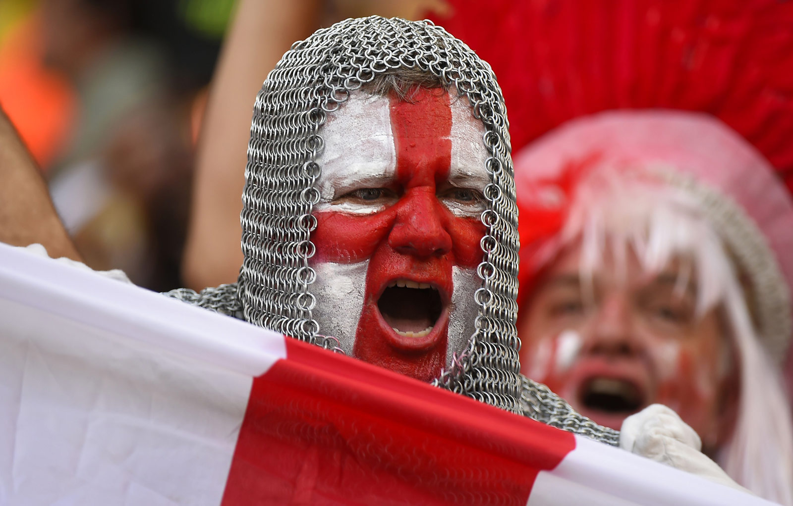 英超前瞻：维拉状态极佳剑指9连胜，西汉姆联已跌落降级区（英超前瞻：维拉火力正盛冲击九连胜，西汉姆联滑落至降级区）