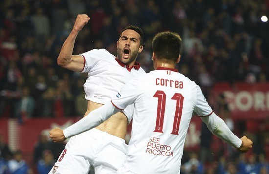 德甲前瞻：多特门兴上演普鲁士德比，近5次联赛交手大黄蜂不败（德甲展望：多特vs门兴再燃普鲁士德比，近5次联赛交锋大黄蜂保持不败）