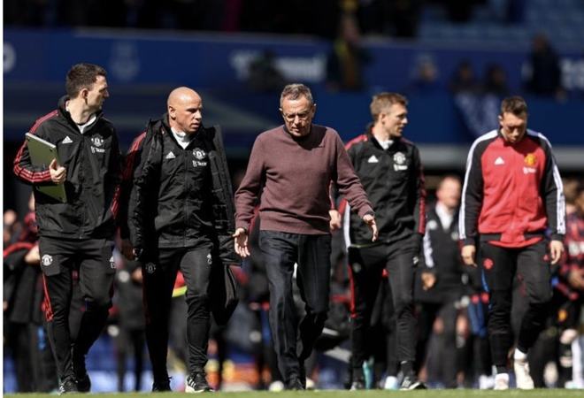 球星连续命中高难度投篮