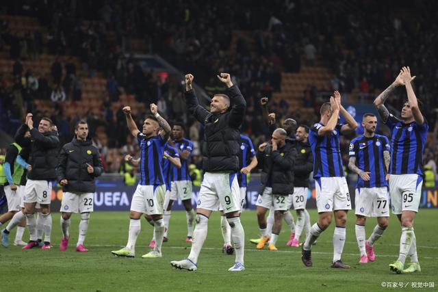 阿莫林：伯恩茅斯一直都极具威胁，我们要加强逼抢以保护球门（阿莫林：伯恩茅斯威胁性十足，我们必须加强逼抢守住球门）