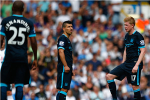 西班牙4-0客胜格鲁吉亚基本直通世界杯，奥亚萨瓦尔两射一传