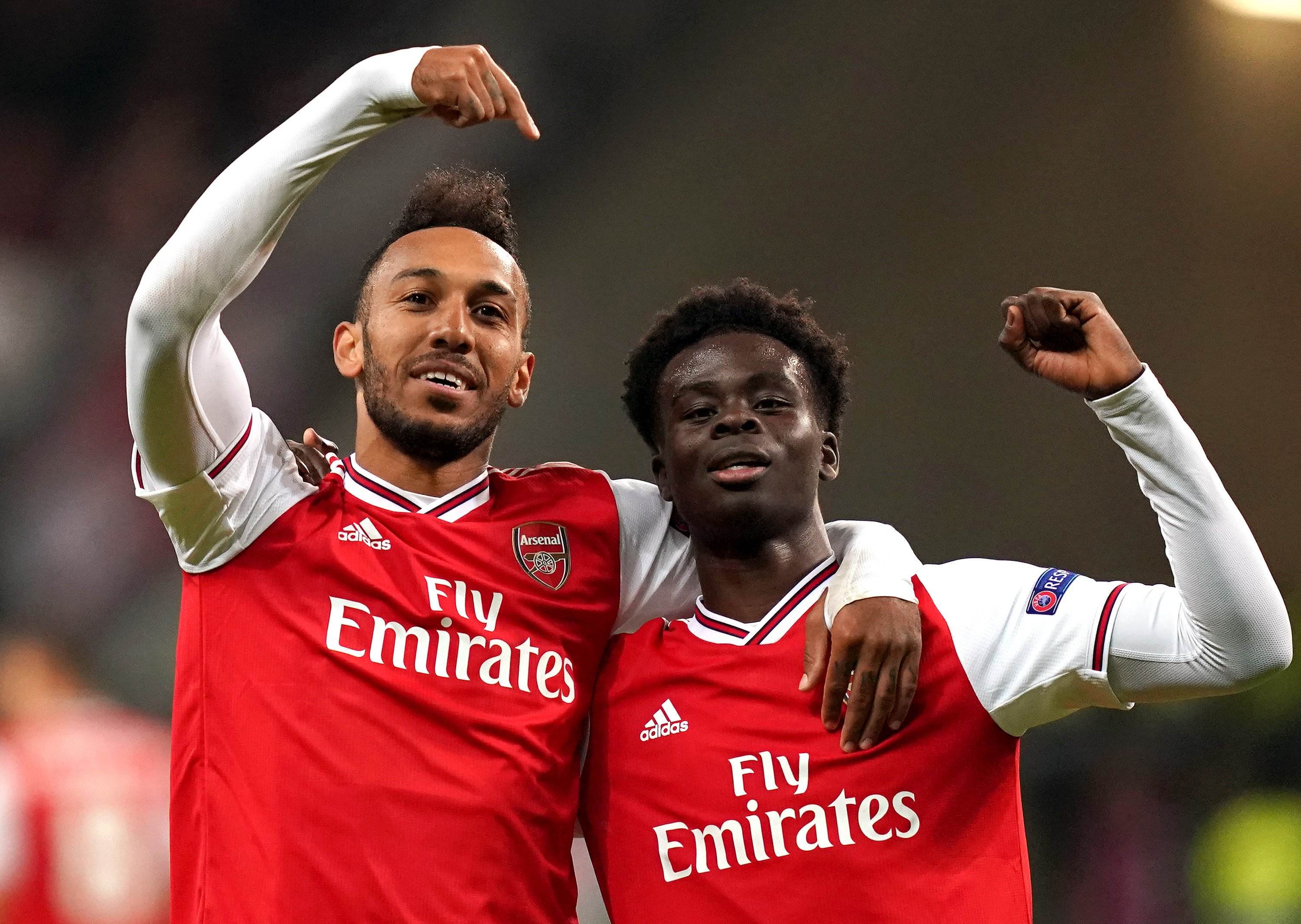 詹：现在的身体状态还不是很好；施洛特贝克整天说“废话”